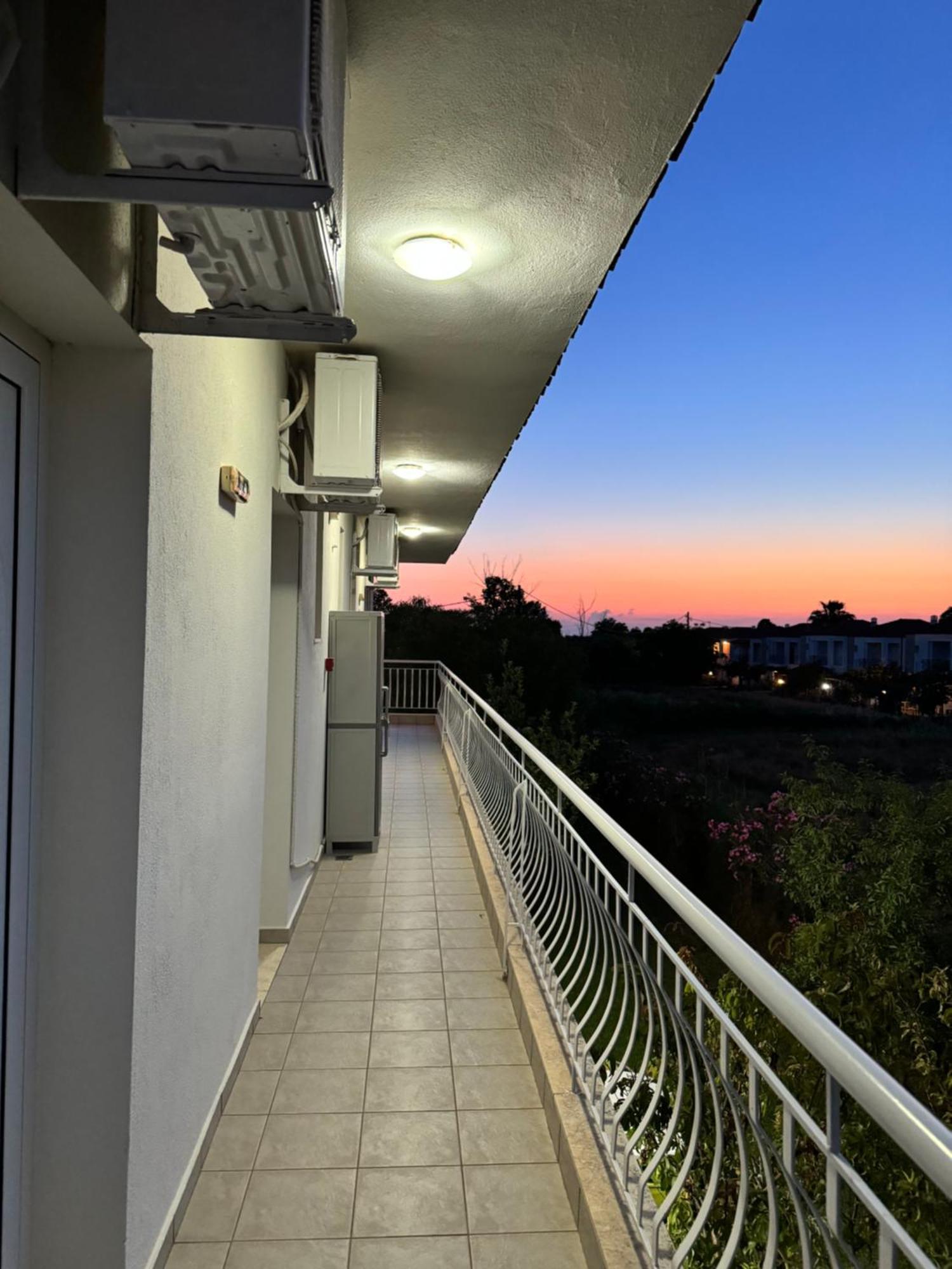 Hotel Dafnes House Fourka Exterior foto
