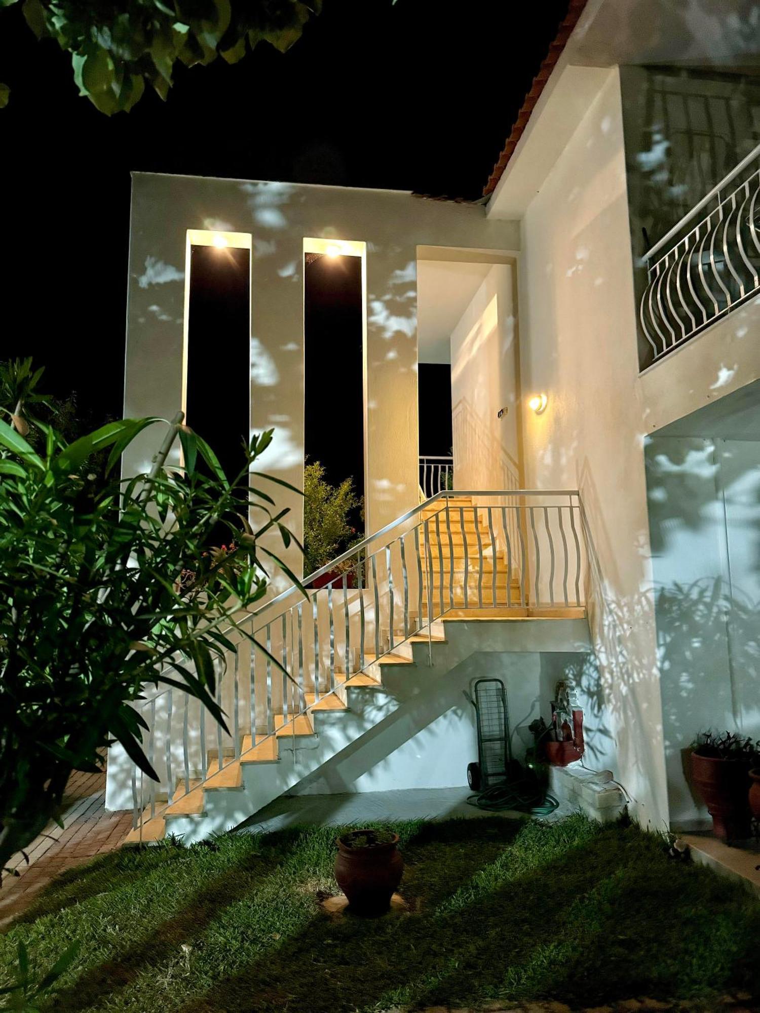 Hotel Dafnes House Fourka Exterior foto